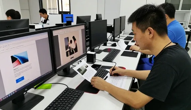 中图设计有限公司打造智能化搜索优化方案